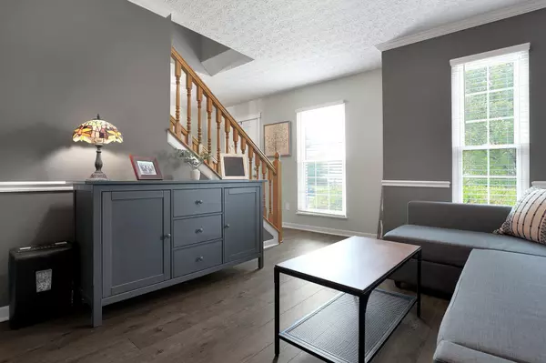 Columbus, OH 43221,3387 Stonemason Way