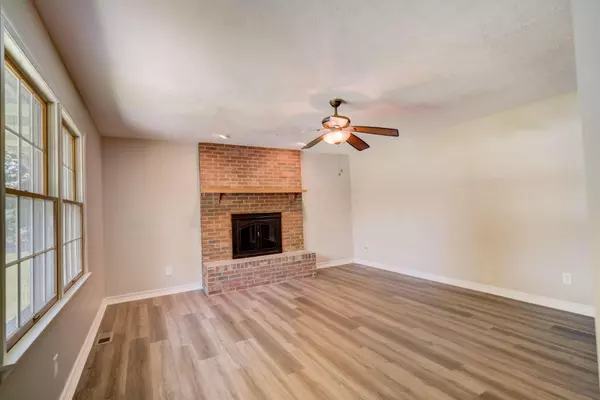 Pataskala, OH 43062,99 Fabius Way