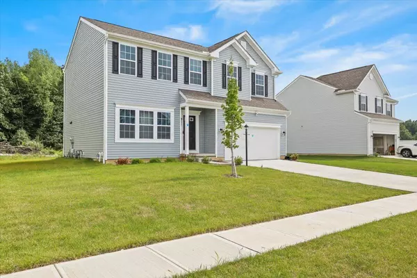 Pataskala, OH 43062,805 Saddle Avenue