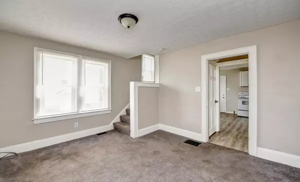 Columbus, OH 43204,585587 S Burgess Avenue