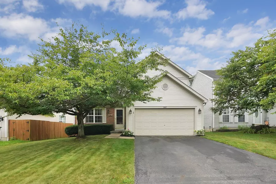 1887 Queens Meadow Lane, Grove City, OH 43123