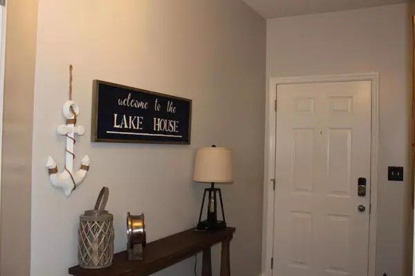 Hebron, OH 43025,4401 Hunts Landing Road #204