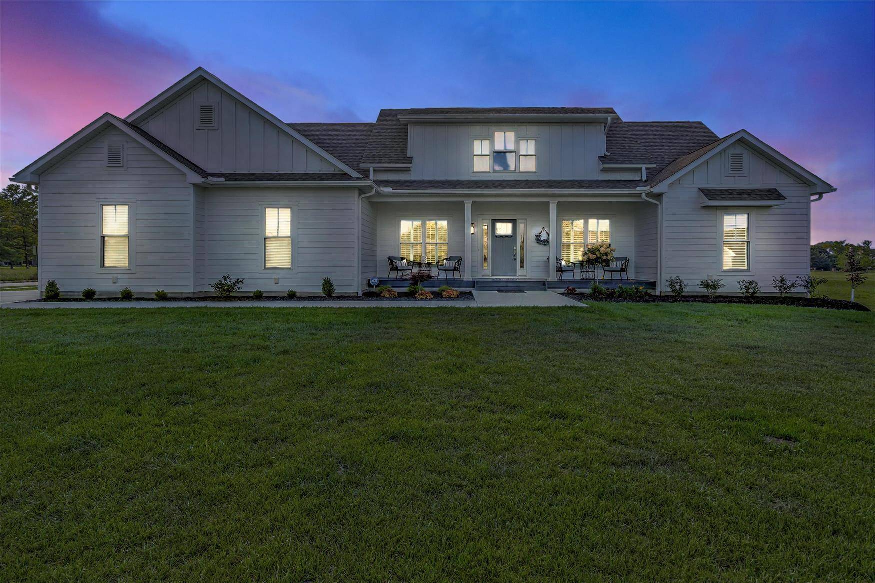 1245 Pineridge Drive, Marion, OH 43302