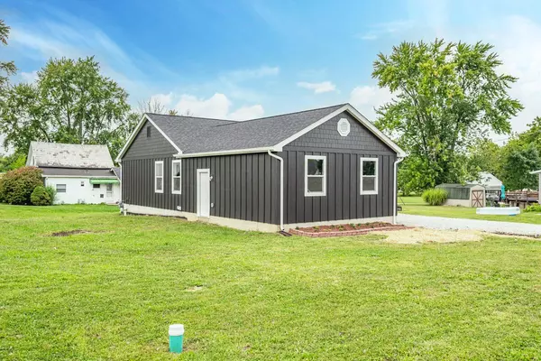 Hebron, OH 43025,118 4th Street