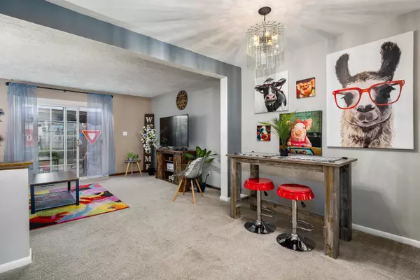 Columbus, OH 43223,2369 Woodbrook Circle #164