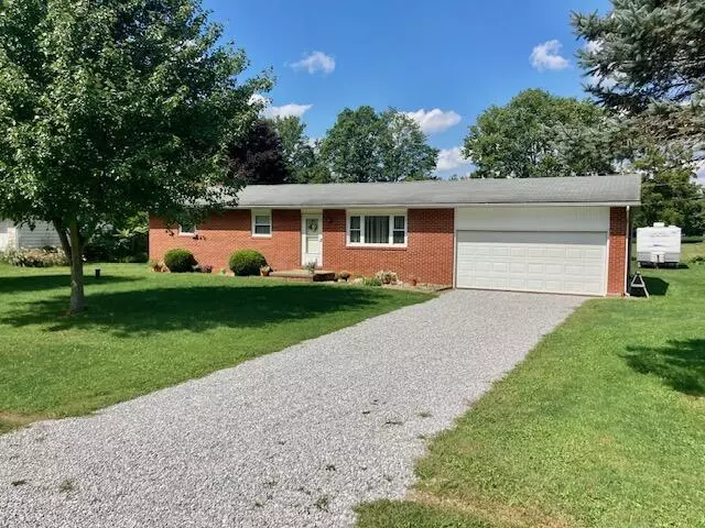 Coshocton, OH 43812,47934 Township Road 1142