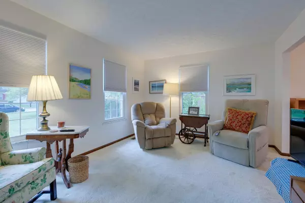 Reynoldsburg, OH 43068,6454 Hilltop Avenue