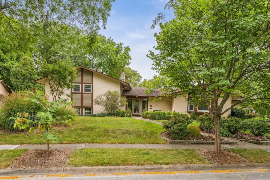 4410 Clearbrook Court, Upper Arlington, OH 43220