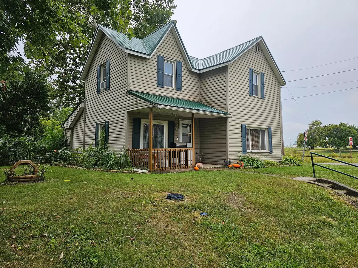 New Holland, OH 43145,225 W Front Street