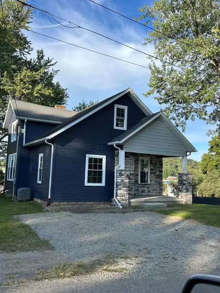 299 Water Street, Duncan Falls, OH 43734