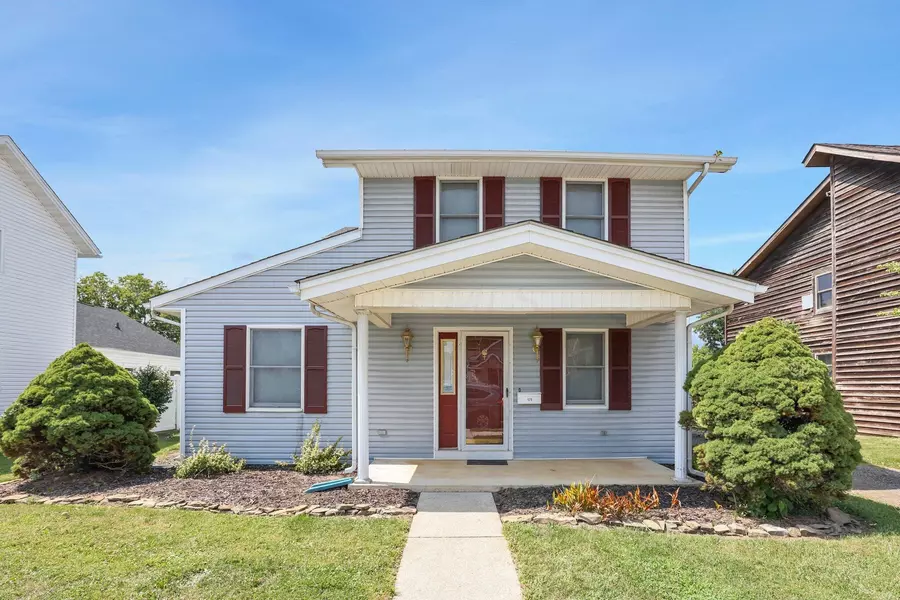 179 Long Street, Ashville, OH 43103