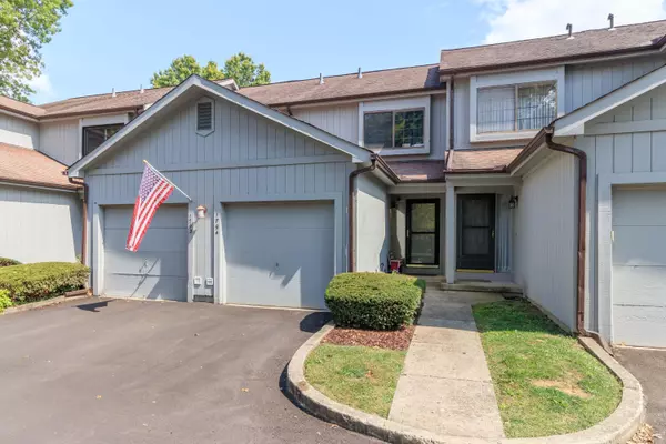 1794 Sawgrass Drive, Reynoldsburg, OH 43068