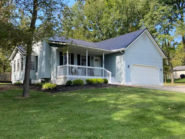 3143 Apple Valley Drive, Howard, OH 43028