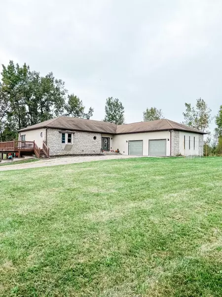 4696 County Road 25, Marengo, OH 43334