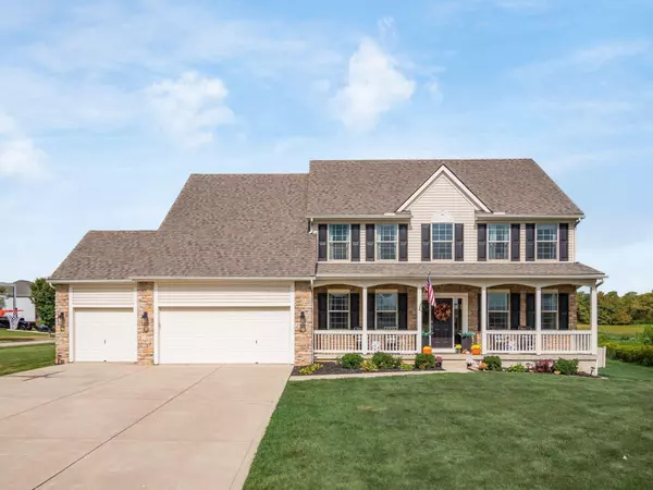 209 Sorrel Crest Drive, Pataskala, OH 43062