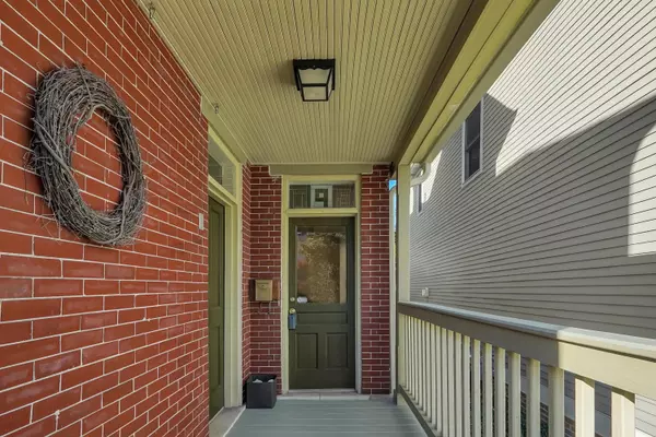 Columbus, OH 43215,795 Hamlet Street