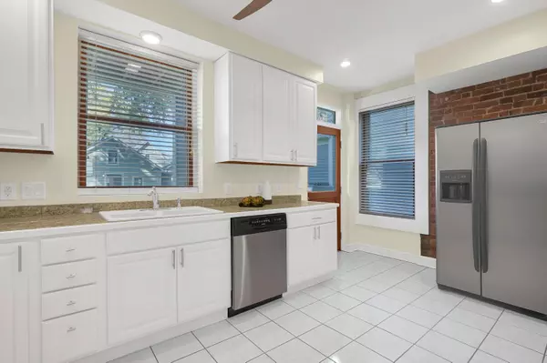 795 Hamlet Street Columbus, OH 43215