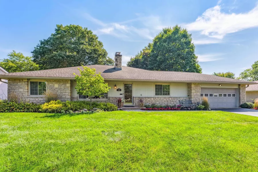 3896 Norbrook Drive, Upper Arlington, OH 43220