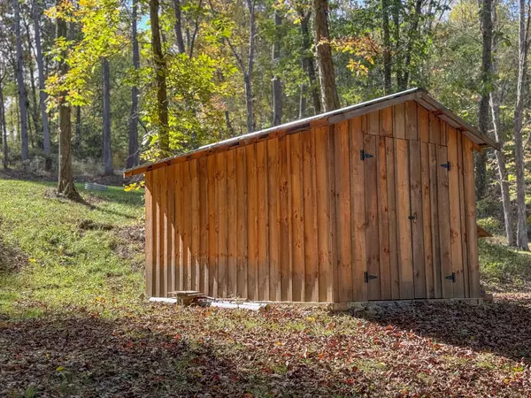 Chandlersville, OH 43727,9080 Clay Pike