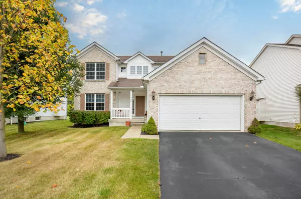 1590 Roscommon Drive, Pataskala, OH 43062