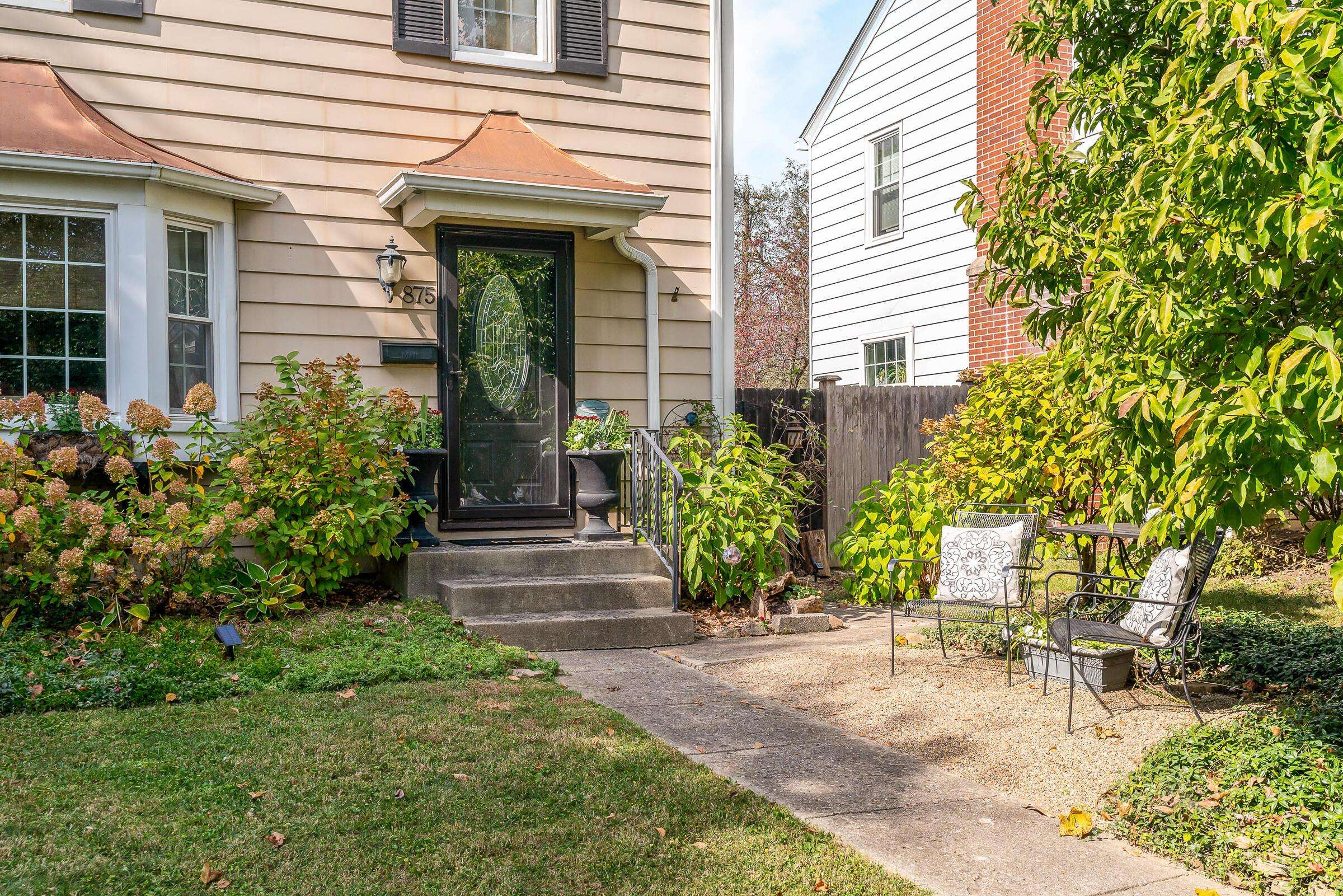 Bexley, OH 43209,875 S Roosevelt Avenue