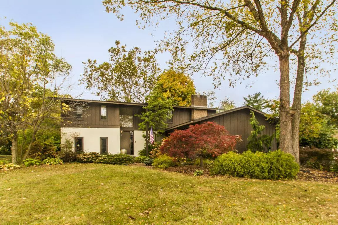 Columbus, OH 43235,1228 Brookridge Drive