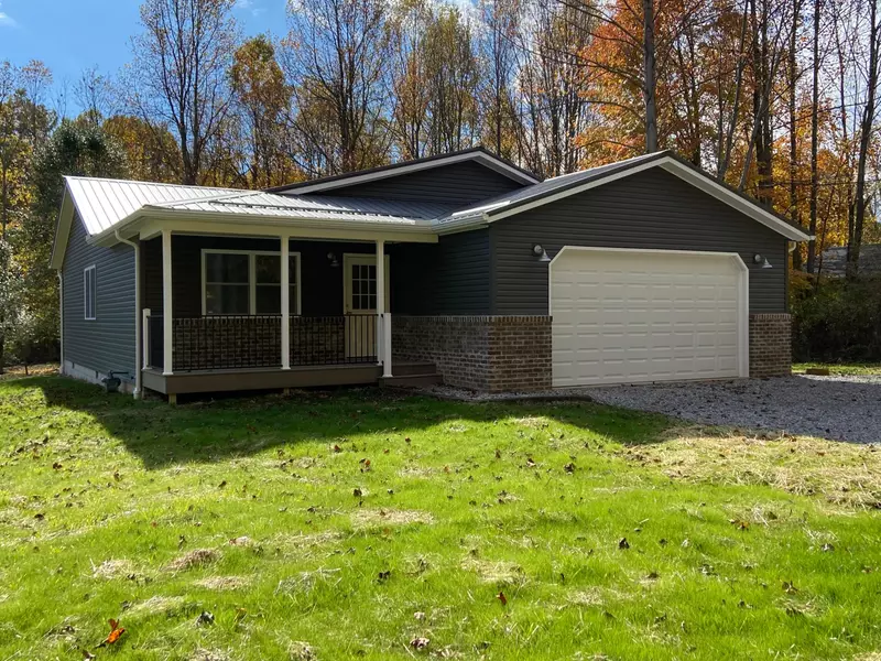 22118 Danville-Amity Road, Howard, OH 43028