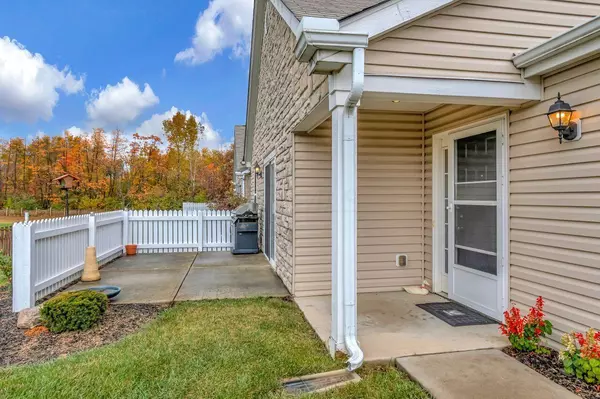 Blacklick, OH 43004,649 Fairbury Way #15-B