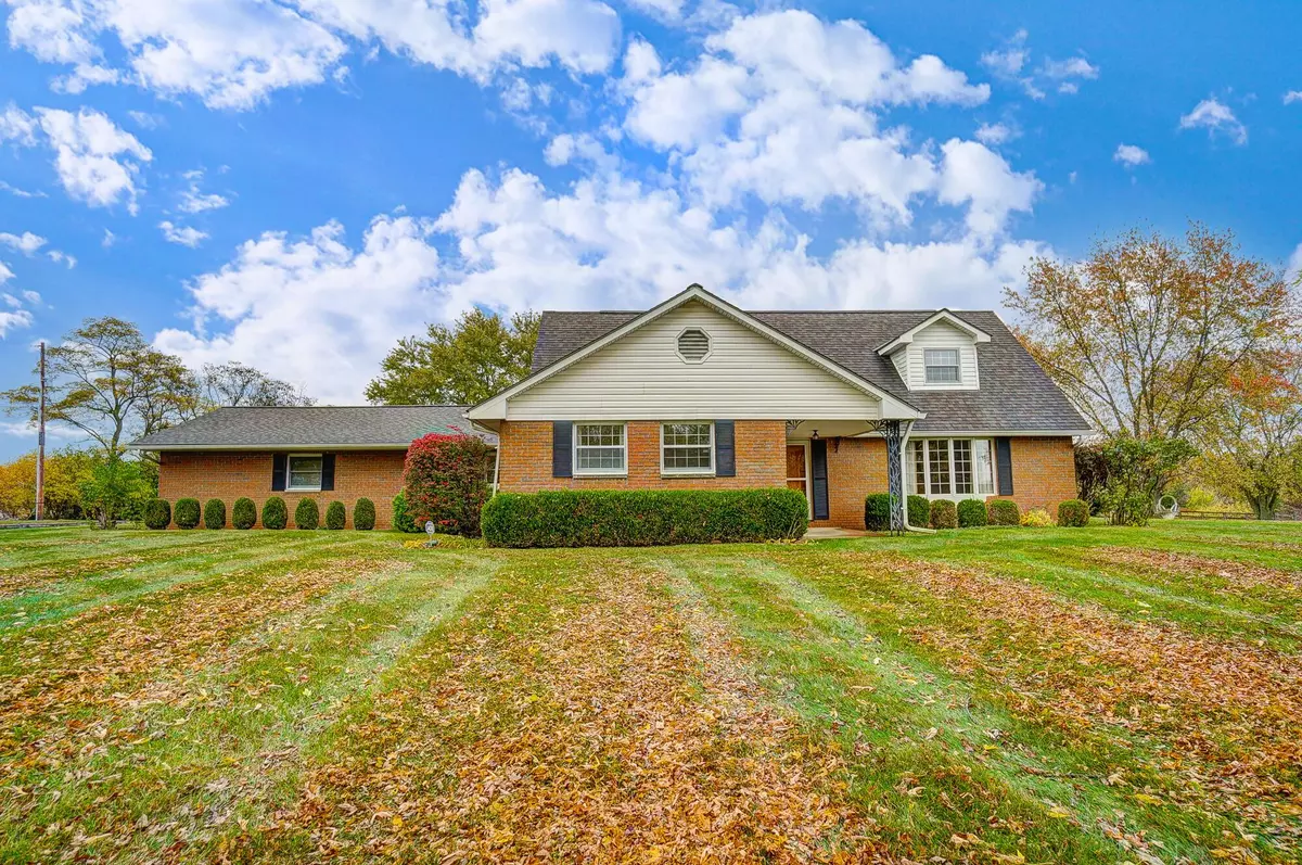 Ashville, OH 43103,12950 Walker Road