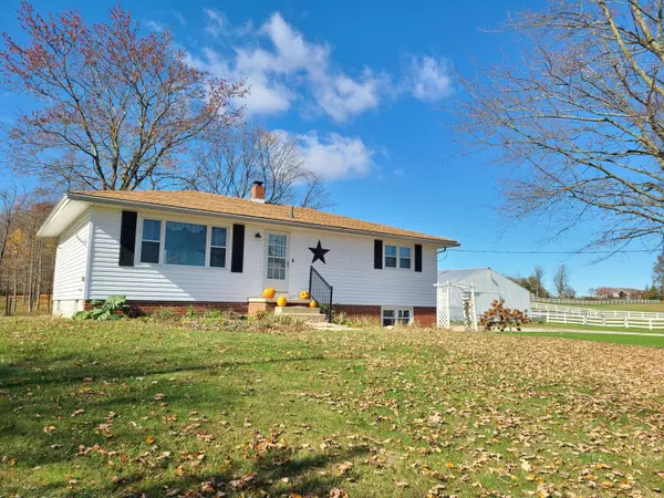 530 S Crestline Bloominggrove Road, Galion, OH 44833