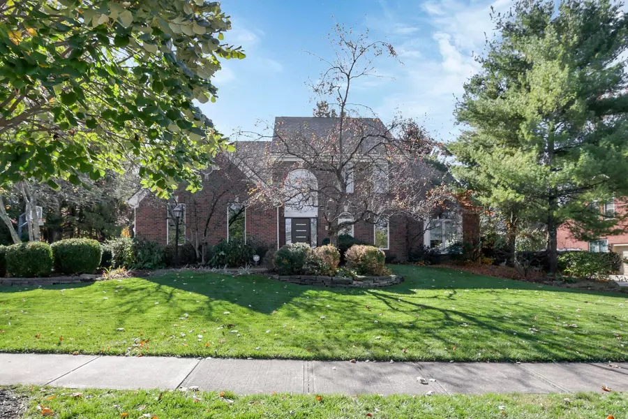 974 Ridge Crest Drive, Gahanna, OH 43230