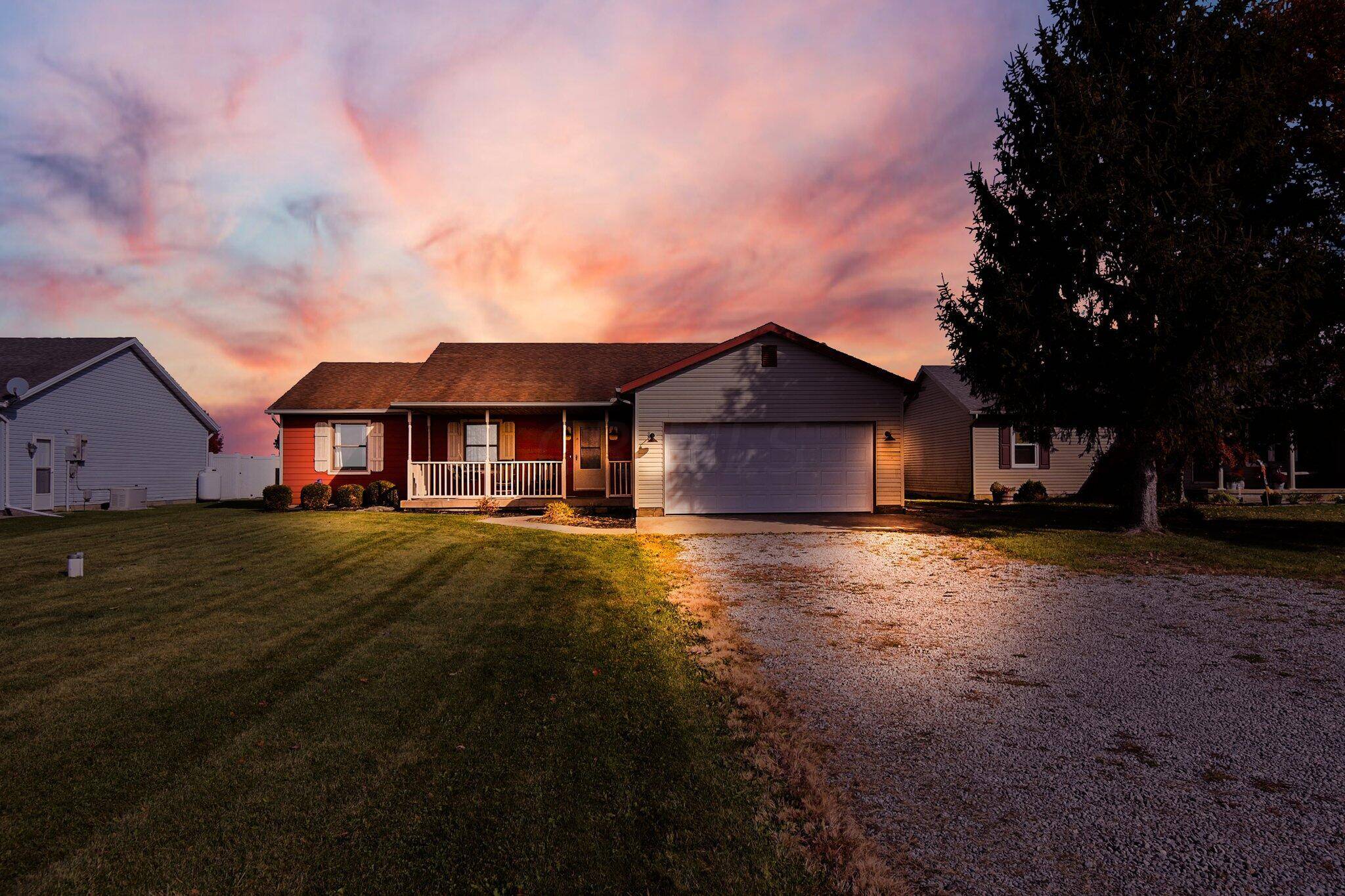 318 Dakins Chapel Road, Sabina, OH 45169