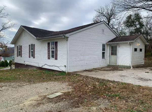 West Portsmouth, OH 45663,703 Calverts Lane