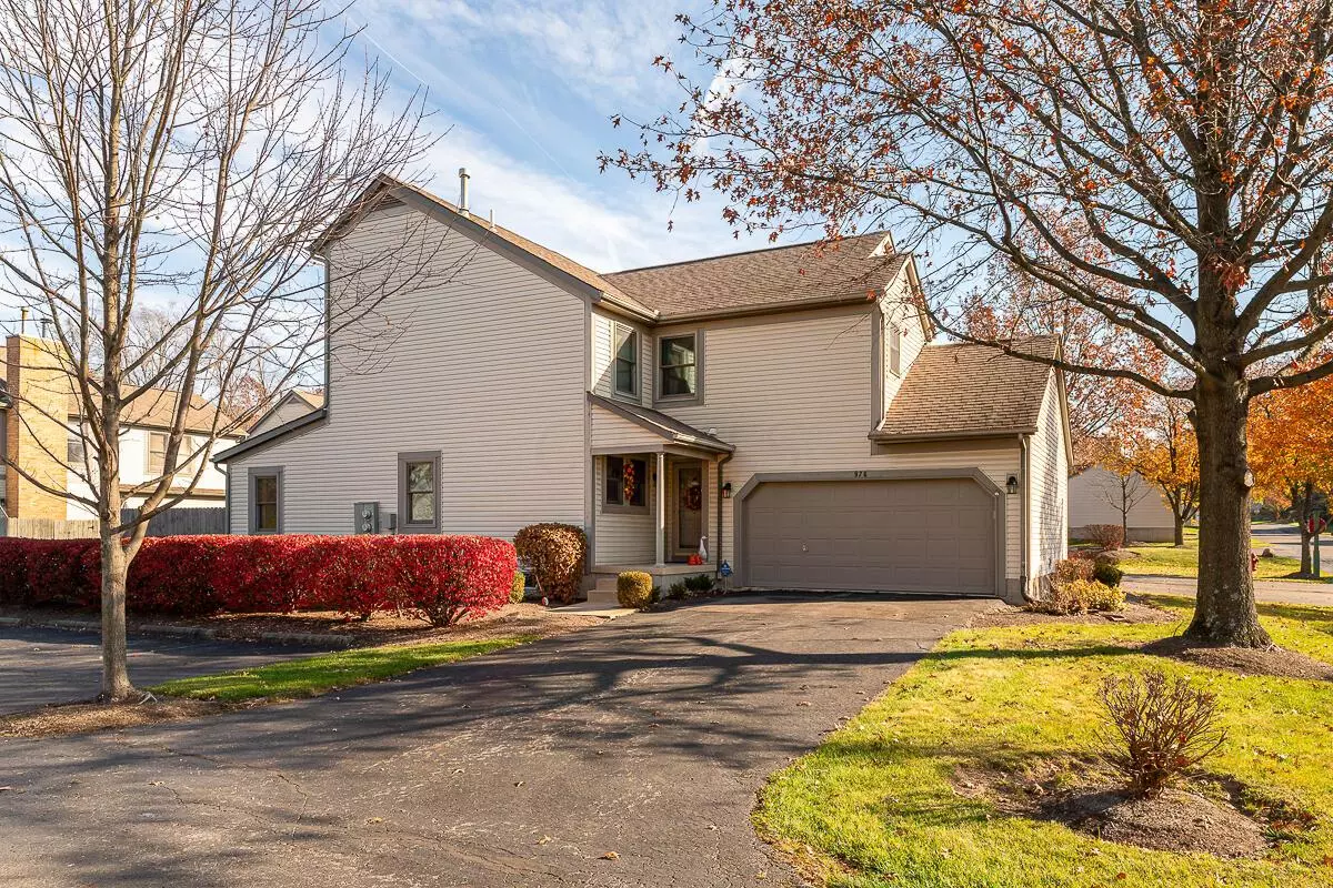 Gahanna, OH 43230,976 Pinewood Lane