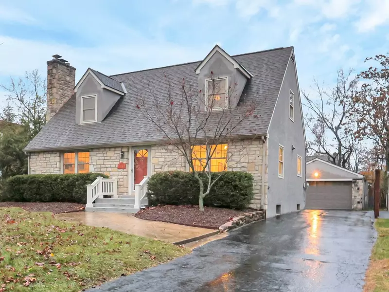 1761 Wyandotte Road, Upper Arlington, OH 43212