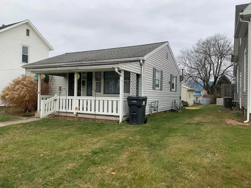 806 W Brown Street, New Lexington, OH 43764