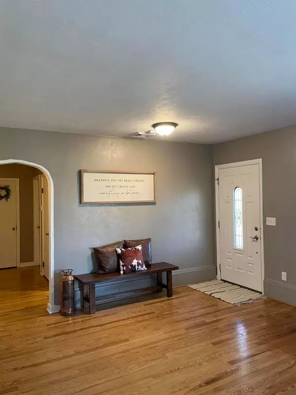 Dalton, OH 44618,996 Wenger Road