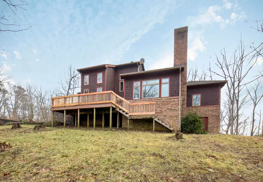 29030 Rock Stull Road, Sugar Grove, OH 43155