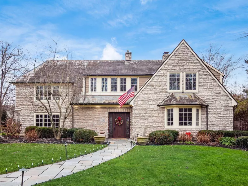 2356 Oxford Road, Upper Arlington, OH 43221