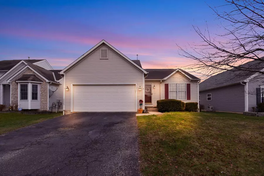 5374 Timber Grove Drive, Canal Winchester, OH 43110