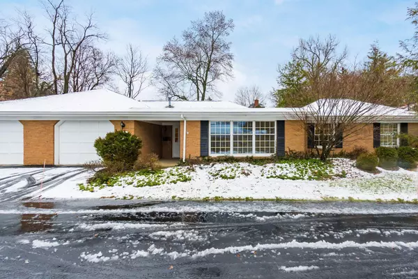 524 W Broadway, Granville, OH 43023