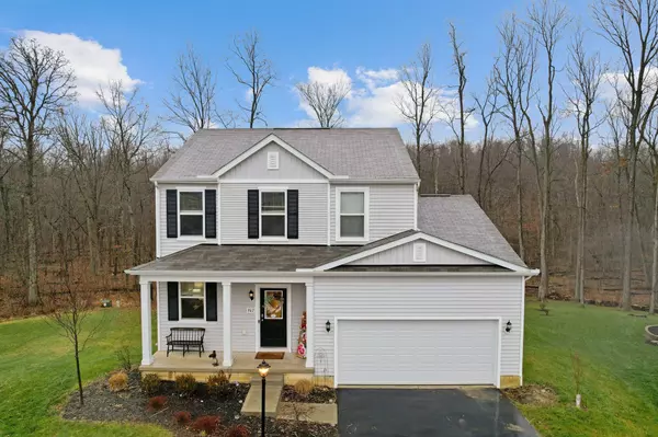 947 Burtwood Court, Pataskala, OH 43062