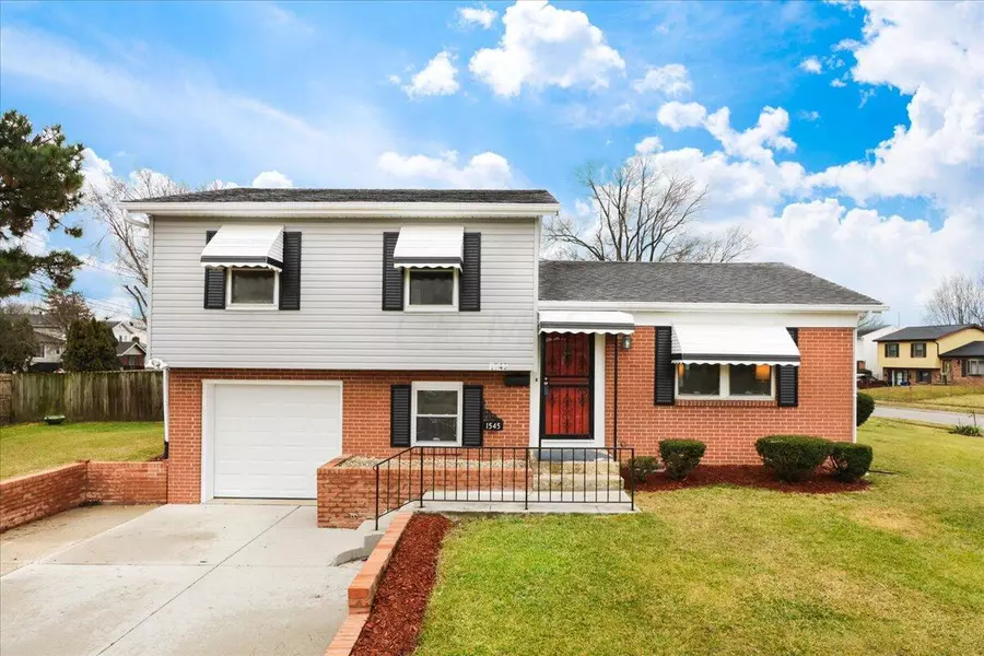 1545 Venice Drive, Columbus, OH 43207