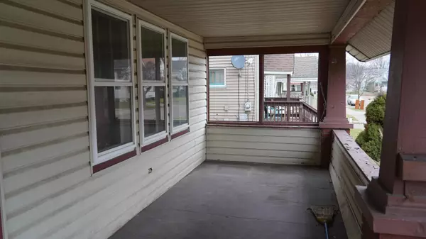 Akron, OH 44305,1797 Marks Avenue