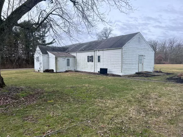 10736 Hayesville Road, Kingston, OH 45644