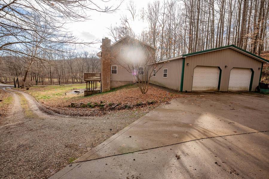 14081 Middlefork Road, Laurelville, OH 43135