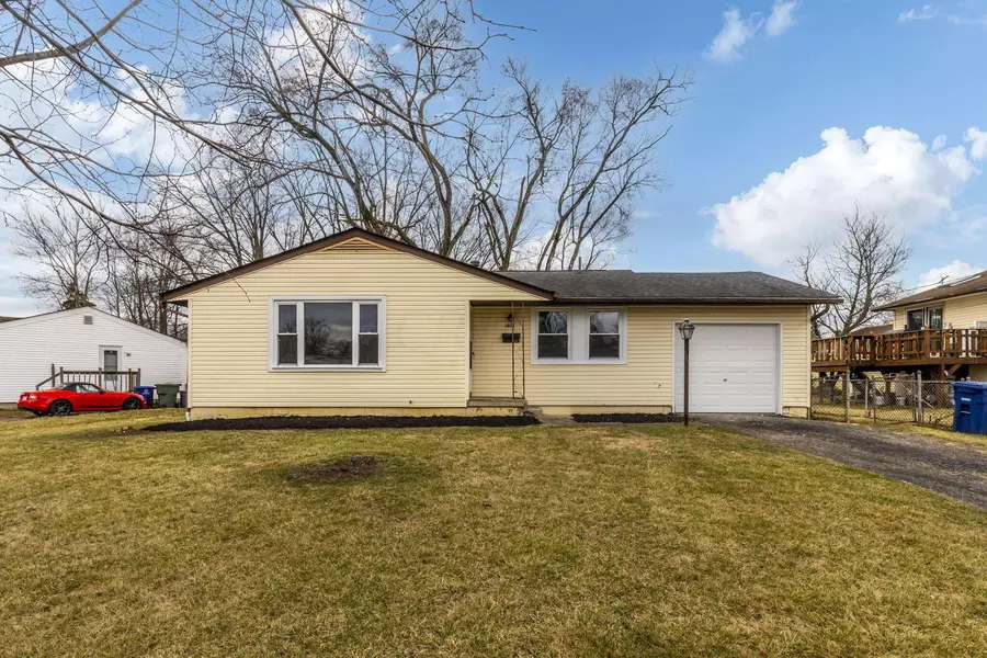 1403 Archmere Square, Columbus, OH 43229