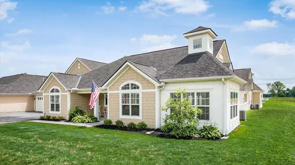 608 Newport Lane, Hebron, OH 43025