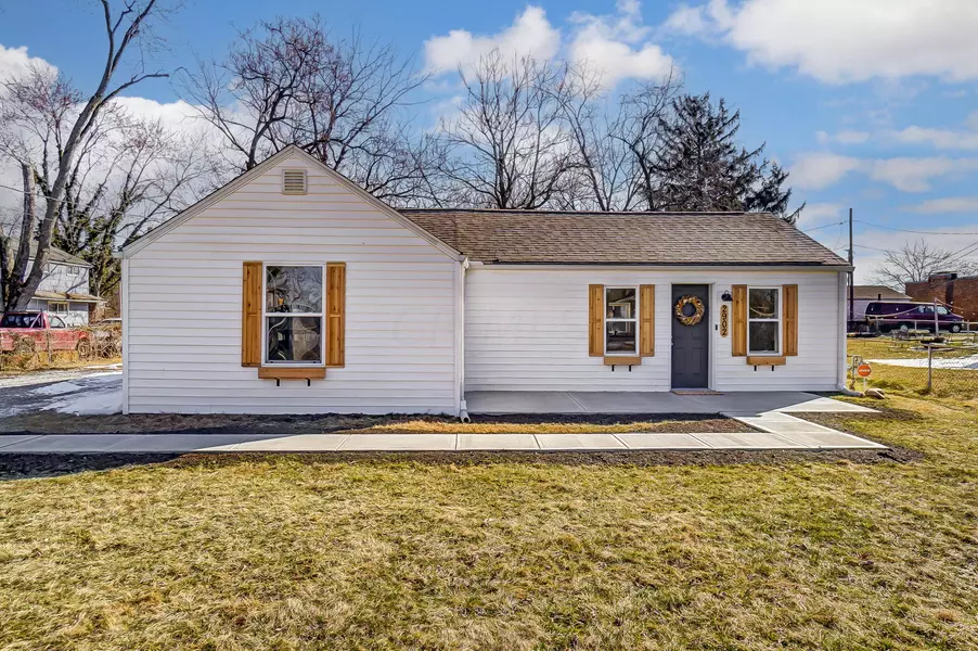 2902 Fairwood Avenue, Columbus, OH 43207