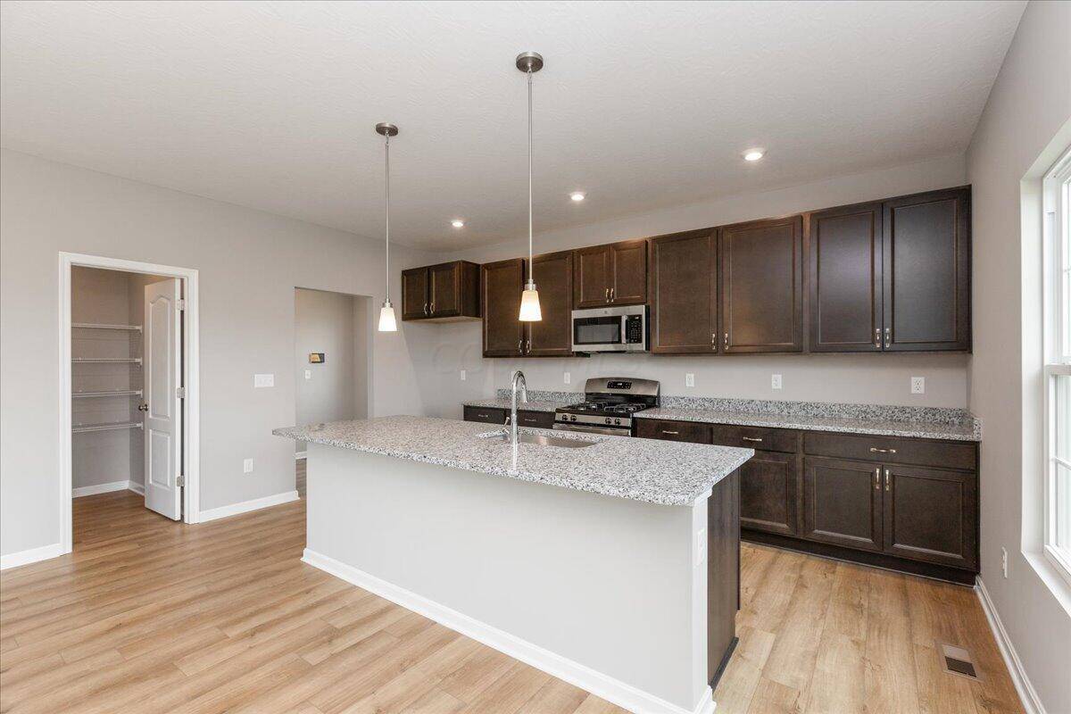 Plain City, OH 43064,8882 Meadowlark Drive